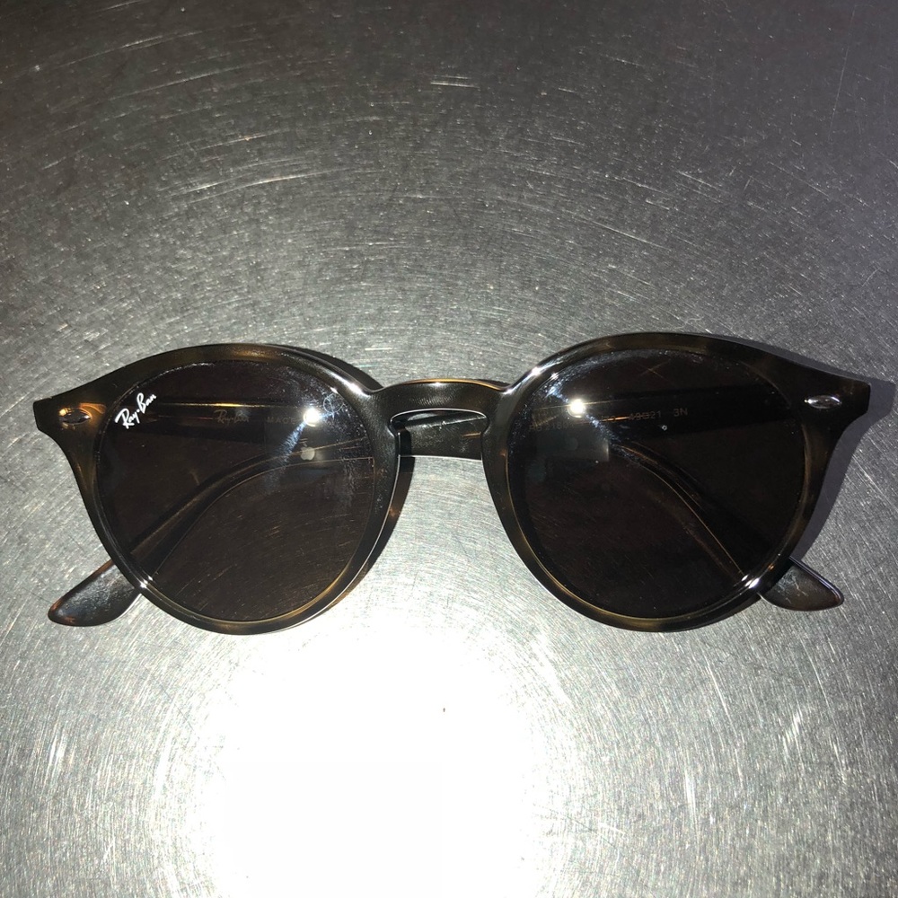 Ray ban sunglasses